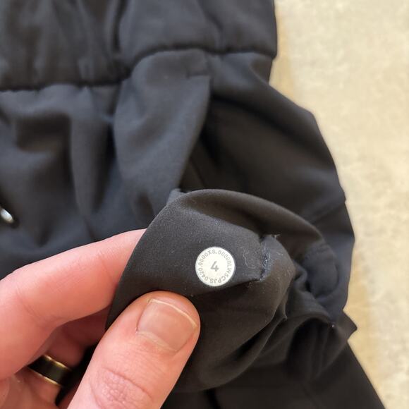 Lululemon Stretch High Rise Jogger in Black Size 4 Womens Athleisure 28” In - Picture 4 of 10